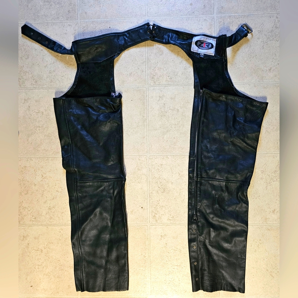 Z1R Black Leather Motorcycle Chaps Adjustable Men's Size XXL
